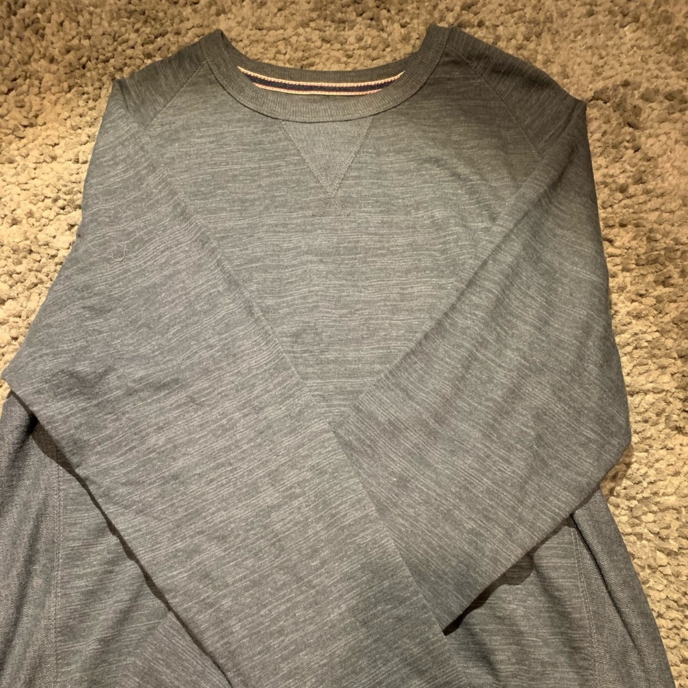 Men’s champion sweatshirt